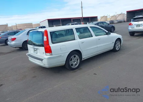 2006 Volvo V70 2.5T из США, поврежденный, VIN YV1SW592262585194